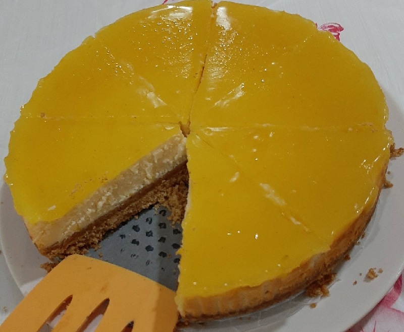 Limon soslu cheesecake