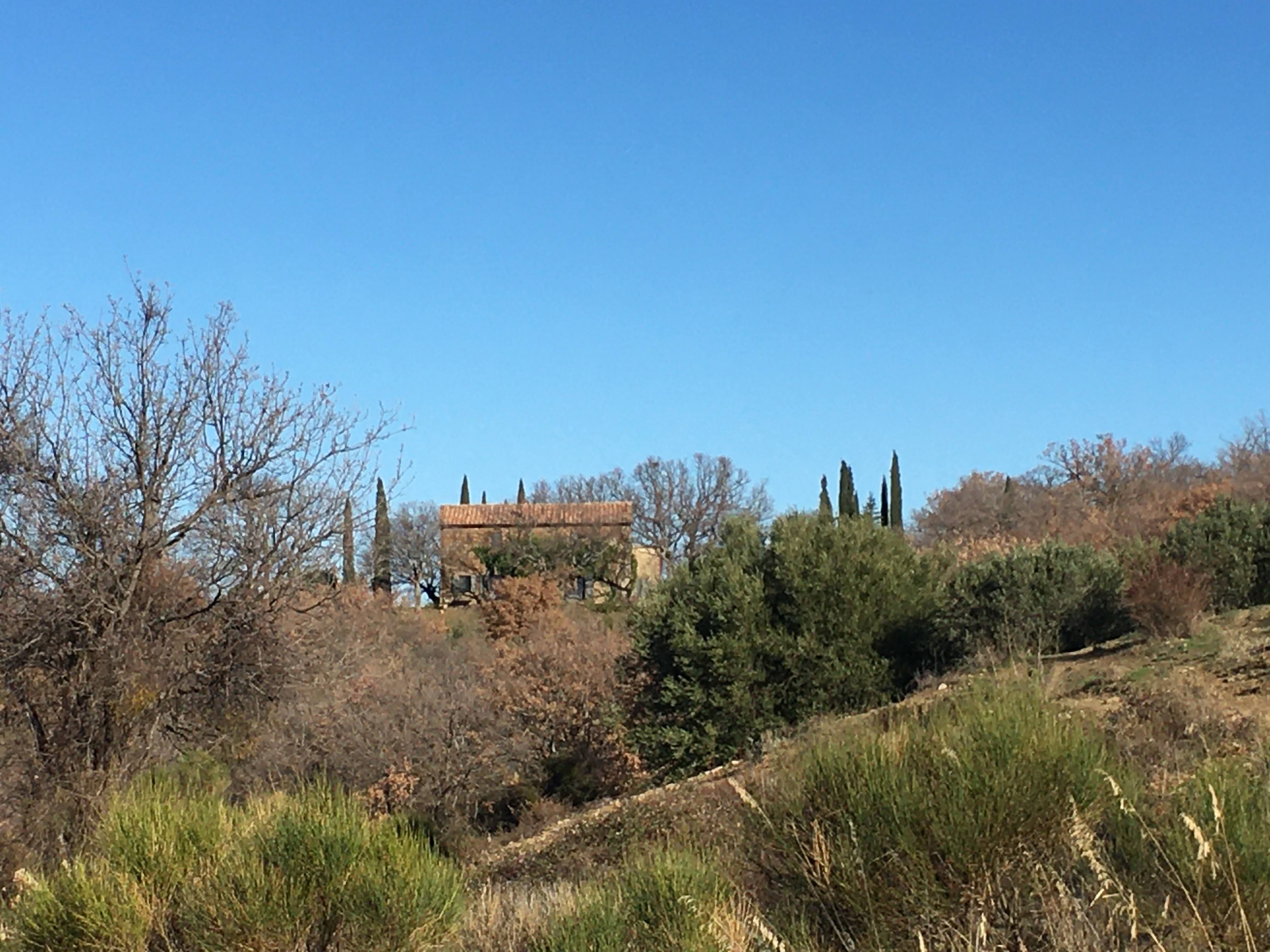 The appealing clearness of Podere Santa Pia in a mild winter landscape