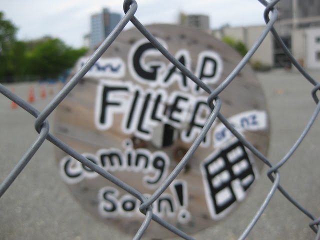 Gap filler project: another empty lot where the rubble has gone, waiting for a clever and creative project.
