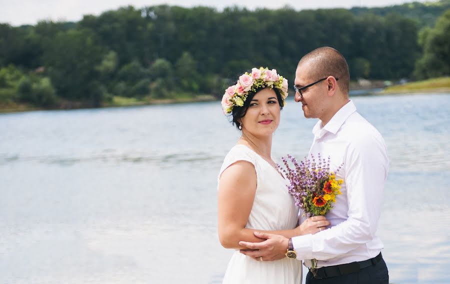 Fotógrafo de bodas Sergiu Golovatîi (serjcom1). Foto del 30 de marzo 2017