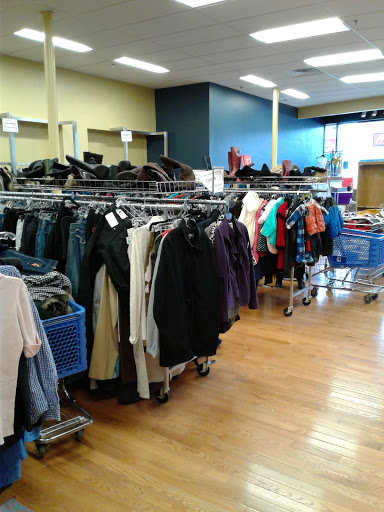 Thrift Store «The Goodwill Store», reviews and photos, 230 Elm St, Somerville, MA 02144, USA