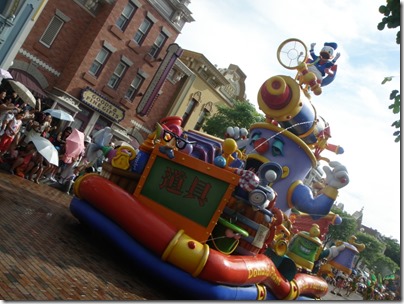 HK Disneyland Resort - Summer Parade 2010