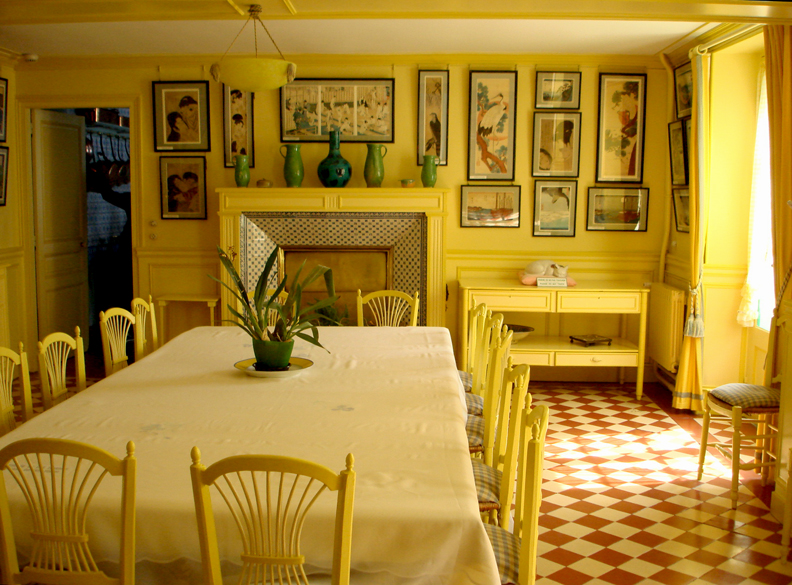 monet's yellow dining room