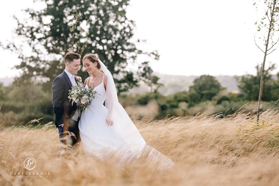 Fotografer pernikahan Nick Parker (parkershots). Foto tanggal 1 Juni 2019