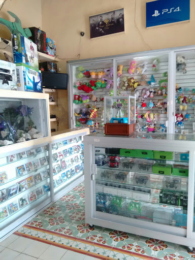 BAAXAL GAMING, entre 45b y 47, Calle 12 87, Barrio de Guadalupe, 24010 Campeche, Camp., México, Tienda de juegos | CAMP