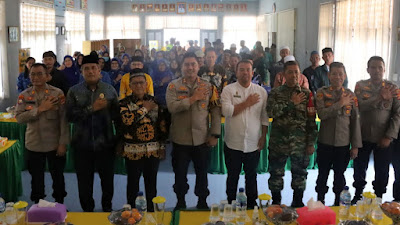 Polres Lampung Tengah Kembali Gelar Jum'at Curhat di Balai Kampung Gunung Batin Udik, Terusan Nunyai