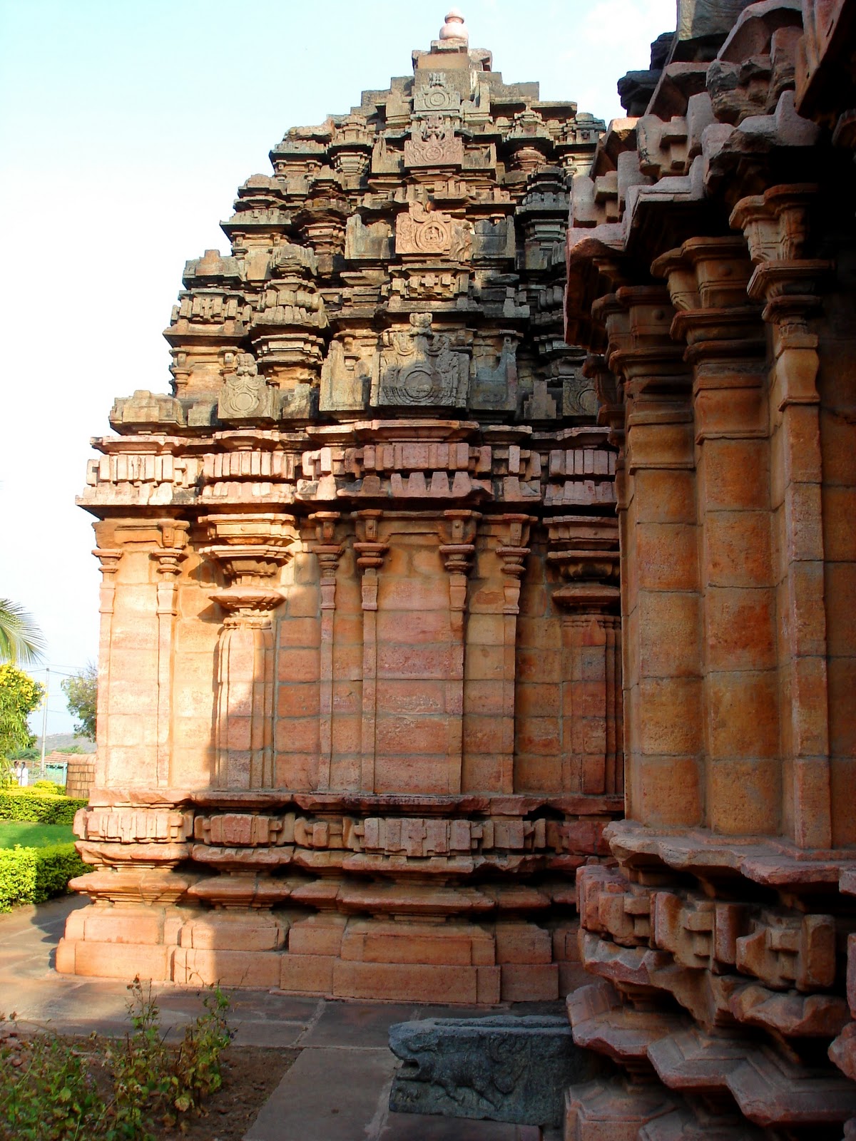 Travelz Unlimited Hooli Panchalingeshwara Temple A Photo Feature
