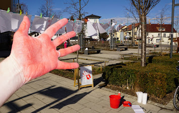 rote Hand.jpg