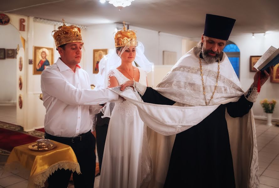 Fotógrafo de casamento Andrey Semenov (andreysemenovv). Foto de 2 de setembro 2019