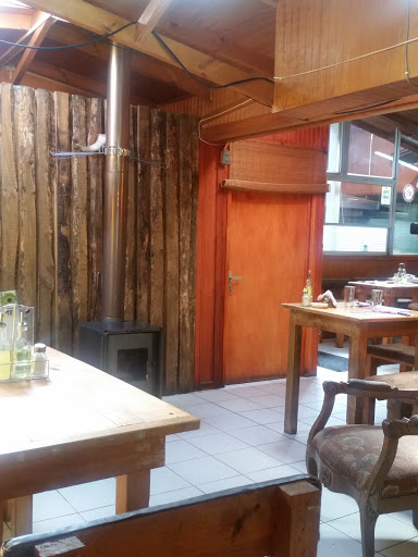 Rincón de la gruta, Gral Mackenna 490, Temuco, IX Región, Chile, Restaurante | Araucanía