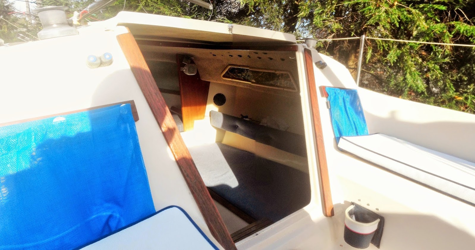 precision 21 sailboat interior