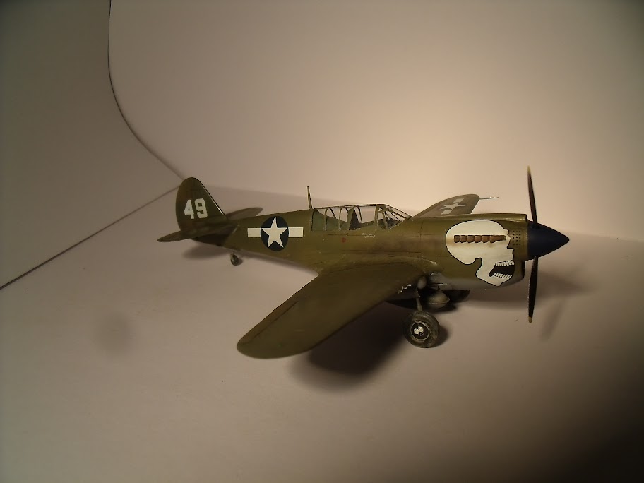  [Hasegawa] Curtiss P-40N GEDC1247