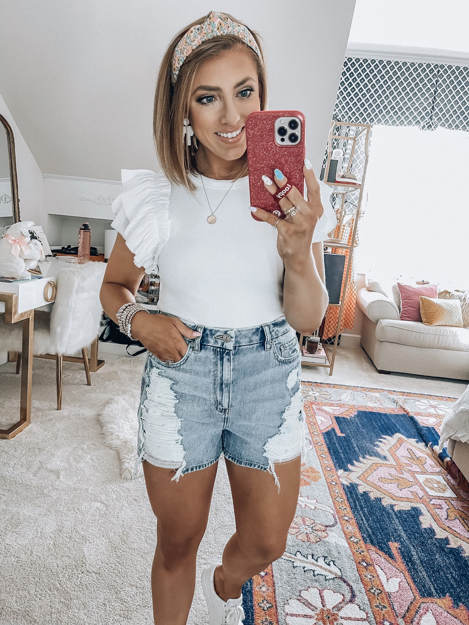 Denim Shorts Review - Finding the perfect pair of denim shorts (11 Pairs) - Something Delightful Blog #denimshorts #muscularlegsdenimshorts #Targetstyle #afdenimshorts #aedenimshorts #spring21fashion #perfectpairdenimshorts