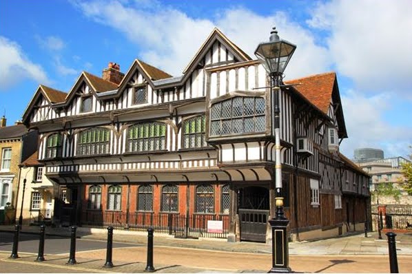 The C15 Tudor House in the Old Town