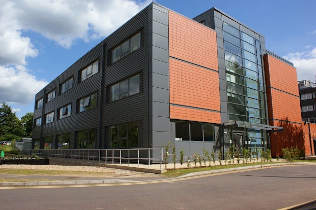 Brooklands College - Weybridge Campus