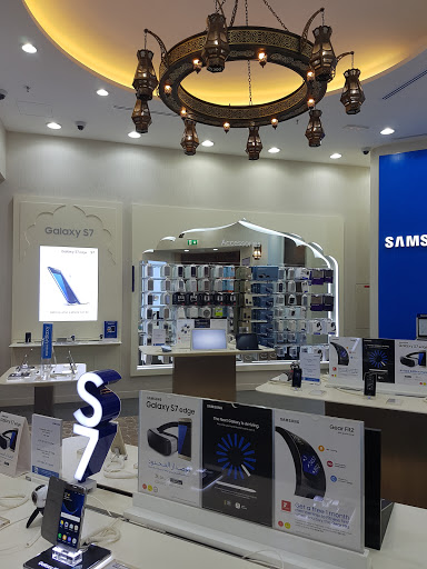 Samsung, Shop No. 51, Tunisia Court, Ibn Battuta Mall, UAE Landmark: Opposite Starbucks and near Geant and Food court Po:box: 251541 - Dubai - United Arab Emirates, Electronics Store, state Dubai