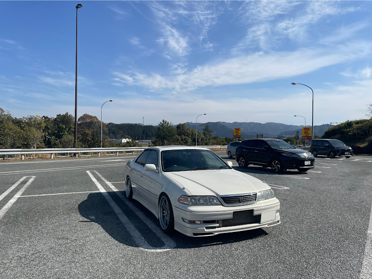 マークIIの9月も終わりますね・RPF1・スタイルいい・ギャル・JZX100に関するカスタム事例の投稿画像1枚目