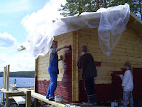 Barnen och Anita målar