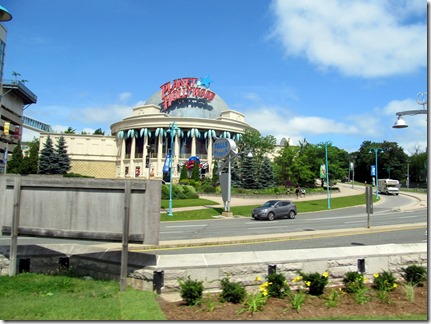 NiagaraFallOnt.07-15-15a