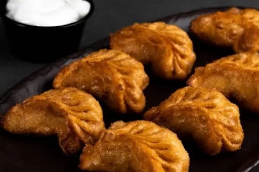 Tandoori Chicken Delight Fried Momos [6 Pieces]