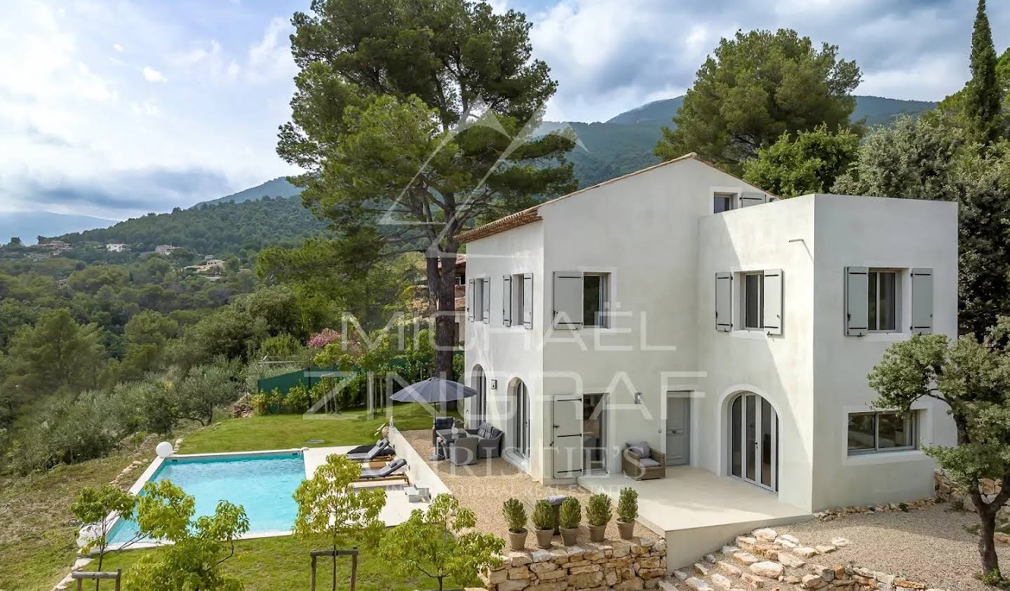 Villa with pool and garden Tourrettes-sur-Loup