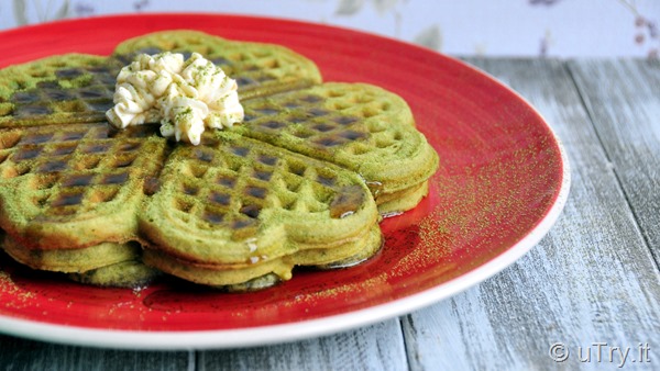 Crispy Matcha Green Tea Waffles (香脆綠茶窩夫) for St. Patrick's Day  http://uTry.it