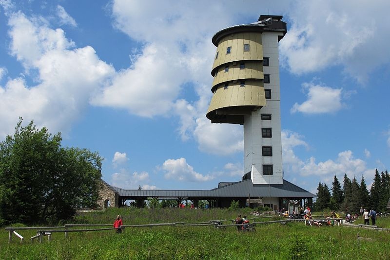 poledník-lookout-tower