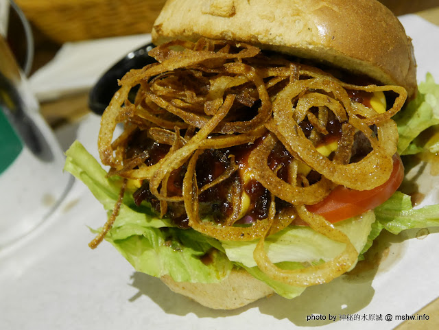 【食記】台中Burger Joint 7分so美式廚房-崇德店@北區 : 環境舒適,水準依舊,好吃的現做美式風味!! 下午茶 北區 區域 午餐 台中市 咖啡簡餐 早餐 晚餐 漢堡 烤雞 牛排 甜點 美式 西式 豬腳 輕食 速食 飲食/食記/吃吃喝喝 