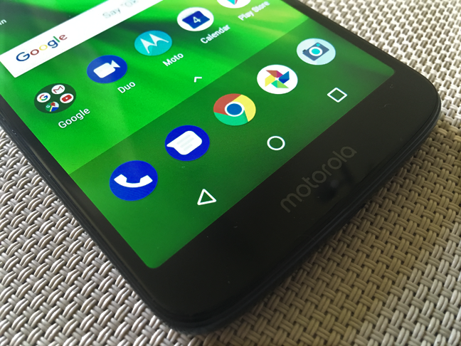 Motorola Moto G6 играть