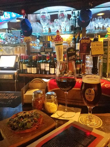 Wine Bar «Altadena Ale & Wine House», reviews and photos, 2329 Fair Oaks Ave, Altadena, CA 91001, USA