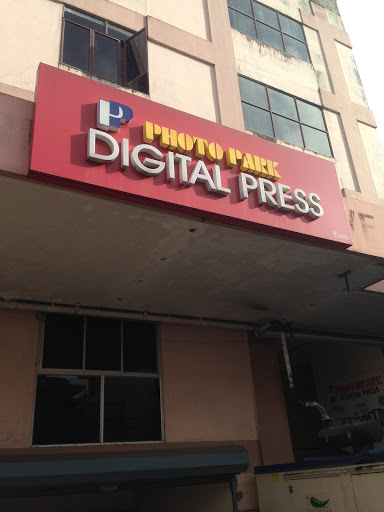 Photo Park Digital Colour Lab, TD East Sannidhi Rd, Shenoys, Ernakulam, Kerala 682035, India, Photo_Lab, state KL