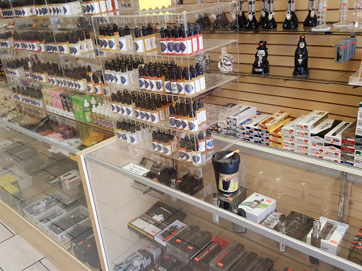 Tobacco Shop «M & I Smoke Shop», reviews and photos, 1239 S Higley Rd #104, Mesa, AZ 85206, USA