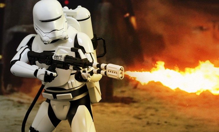 파일:external/www.sideshowtoy.com/star-wars-first-order-flametrooper-sixth-scale-hot-toys-feature-902575-740x448.jpg