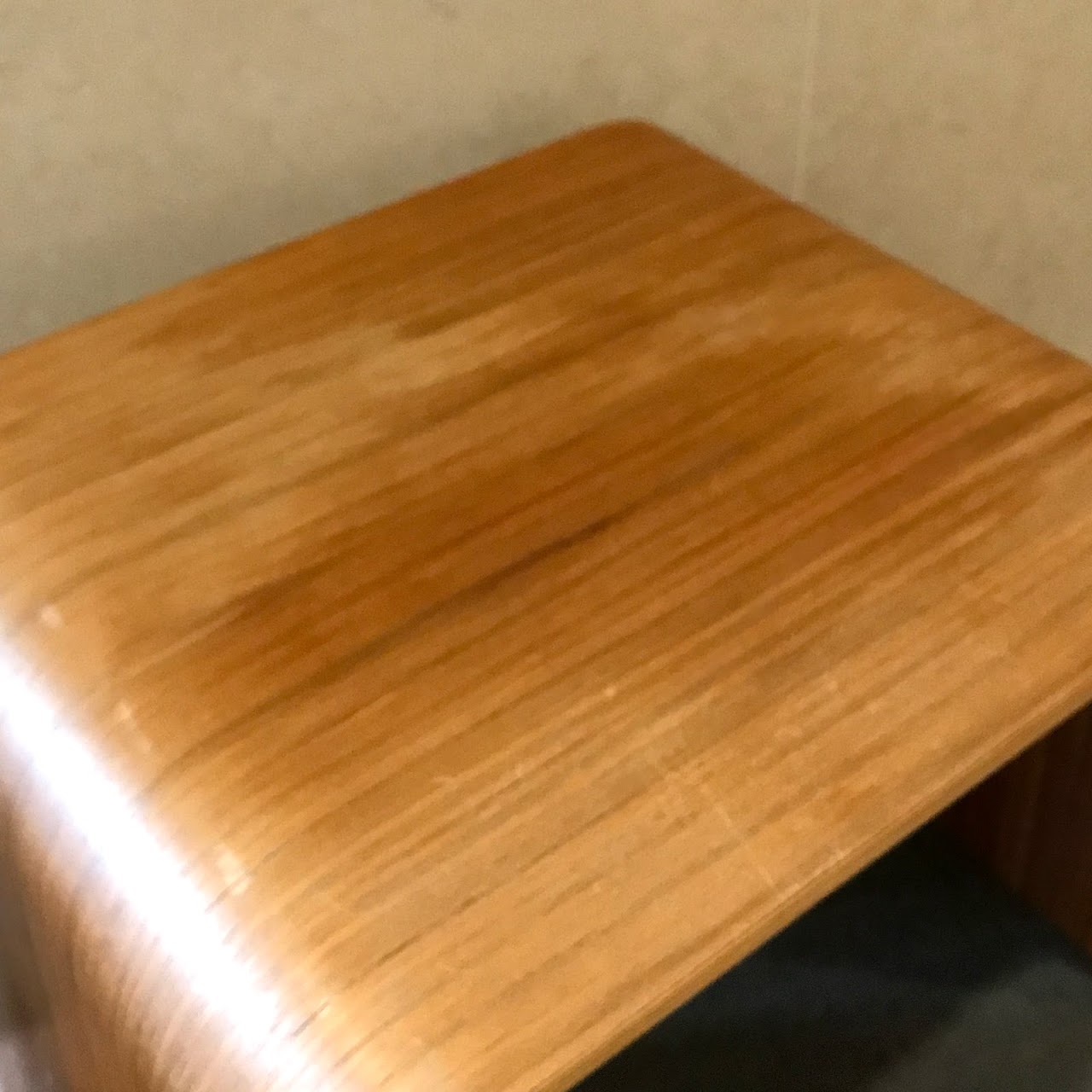 Molded Plywood Mag Table