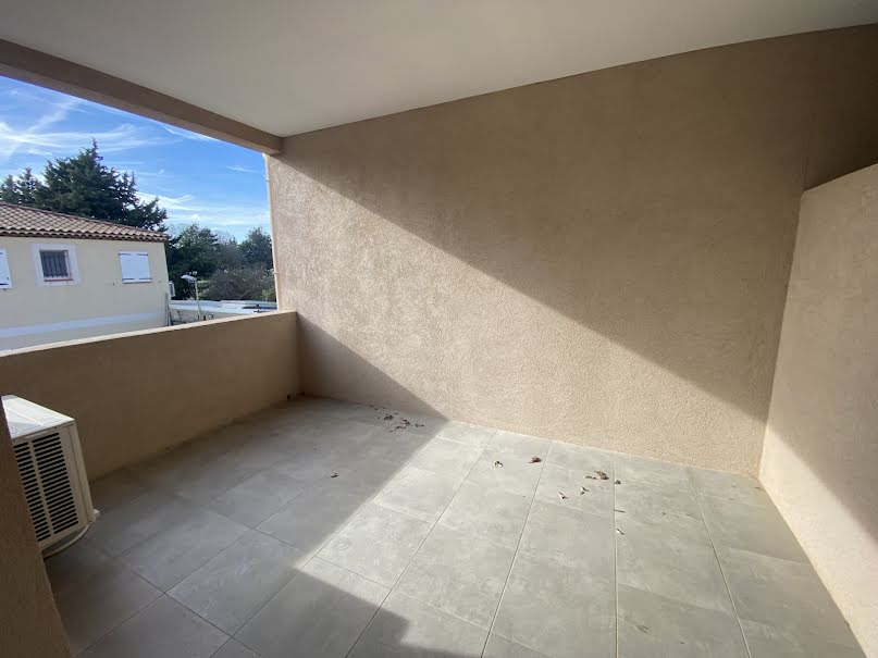 Vente appartement 3 pièces 65 m² à Trets (13530), 273 000 €