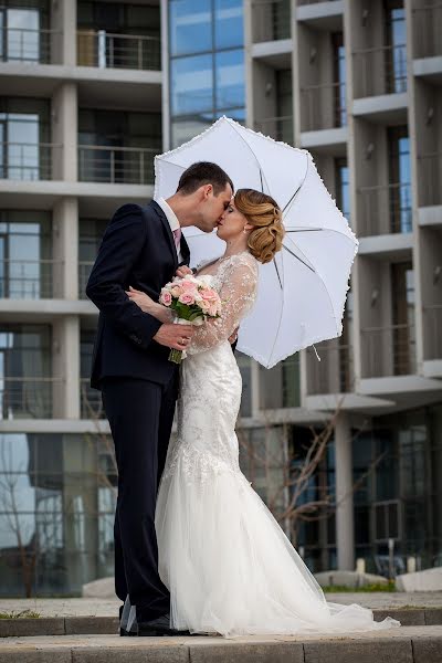 Fotógrafo de bodas Oleg Znobischev (ymamoto). Foto del 3 de agosto 2016