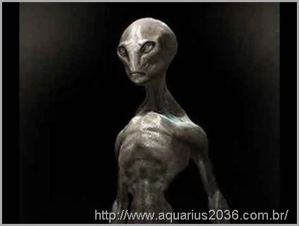 Extraterrestres greys altos denominados também de reptilianos.