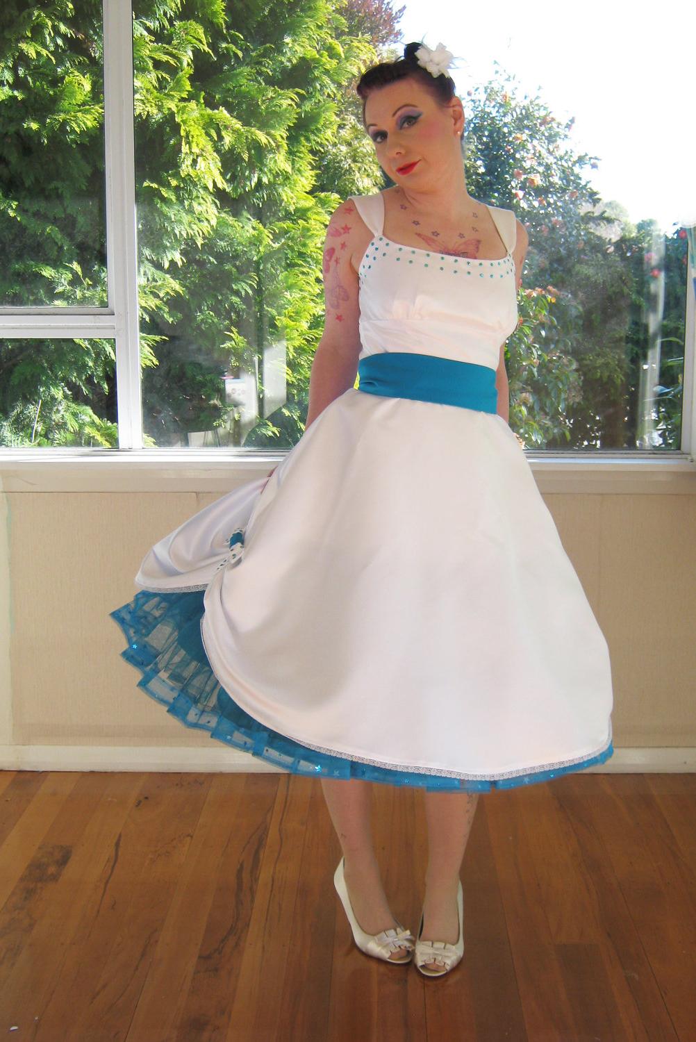 Wedding Dress in Full Skirted