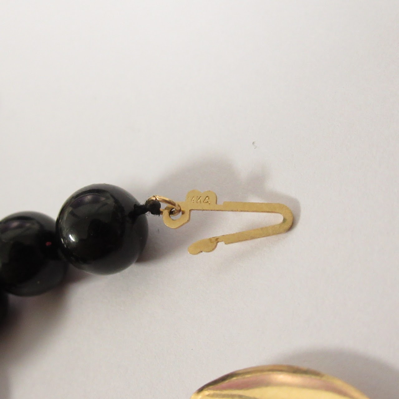 14K Gold, Pearl, and Onyx BROKEN Necklace