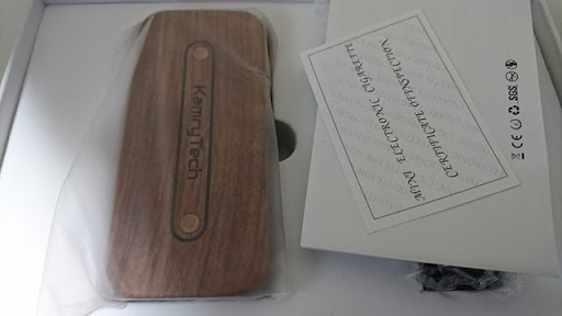 DSC 2214 thumb%25255B3%25255D - 【MOD】「Kamry 80W UTC ウッドBOX MOD」驚異のカムリー超コンパクト軽量MODレビュー!!軽いだけ、、いやそんなはずは、、【電子タバコ/軽量MOD】