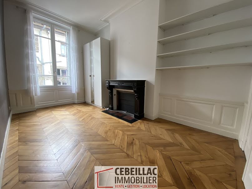 Location  appartement 6 pièces 149.52 m² à Clermont-Ferrand (63000), 1 590 €