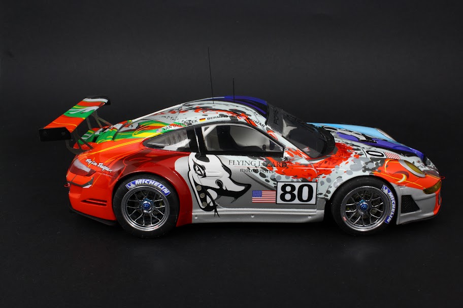 [FUJIMI] PORSCHE911 RSR FLYING LIZARD Le MANS 2007 Réf 123905 - Page 4 12%252520Novembre%252520201509