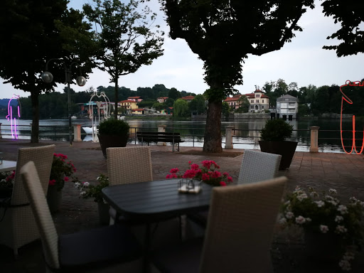 Ristorante La Biscia Ristorante Di Pesce a Sesto Calende