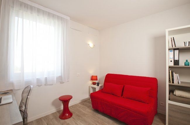 Location meublée appartement 1 pièce 18 m² à Nanterre (92000), 1 050 €