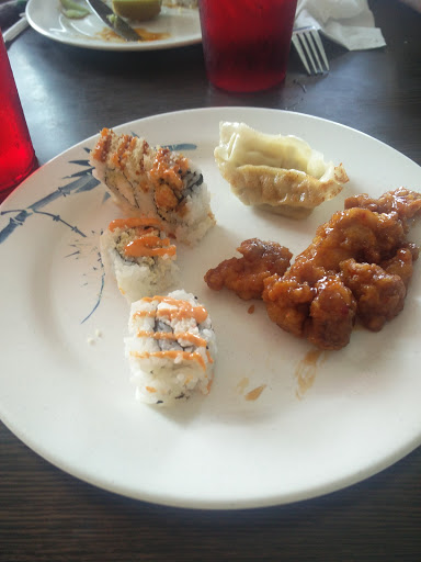 Sushi Restaurant «Kaminari Sushi and Hibachi», reviews and photos, 3260 Highland Rd, Baton Rouge, LA 70802, USA