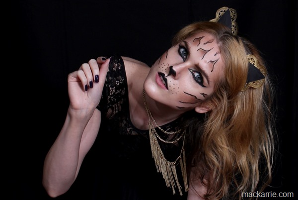 GoldCatHalloweenLook2015_18