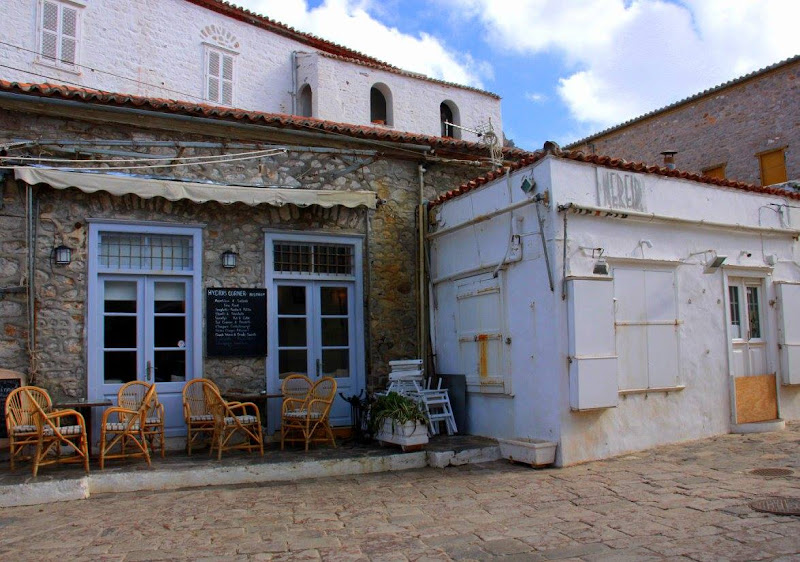 #Hydra #Hydratravelblog #Travelbloggerindia #Travelblog #Greecetravelblog #Greecetourism