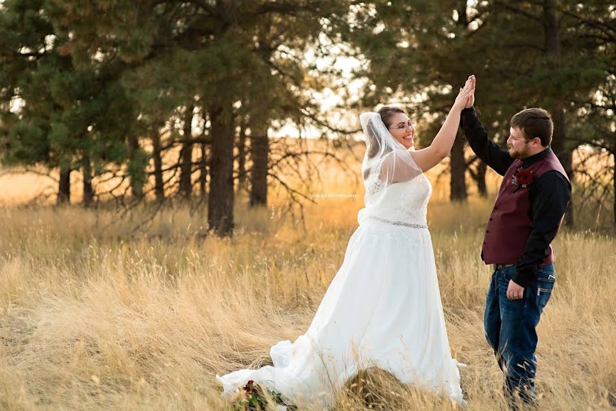 Fotografo di matrimoni Jennifer Ray (jenniferrayphoto). Foto del 8 settembre 2019