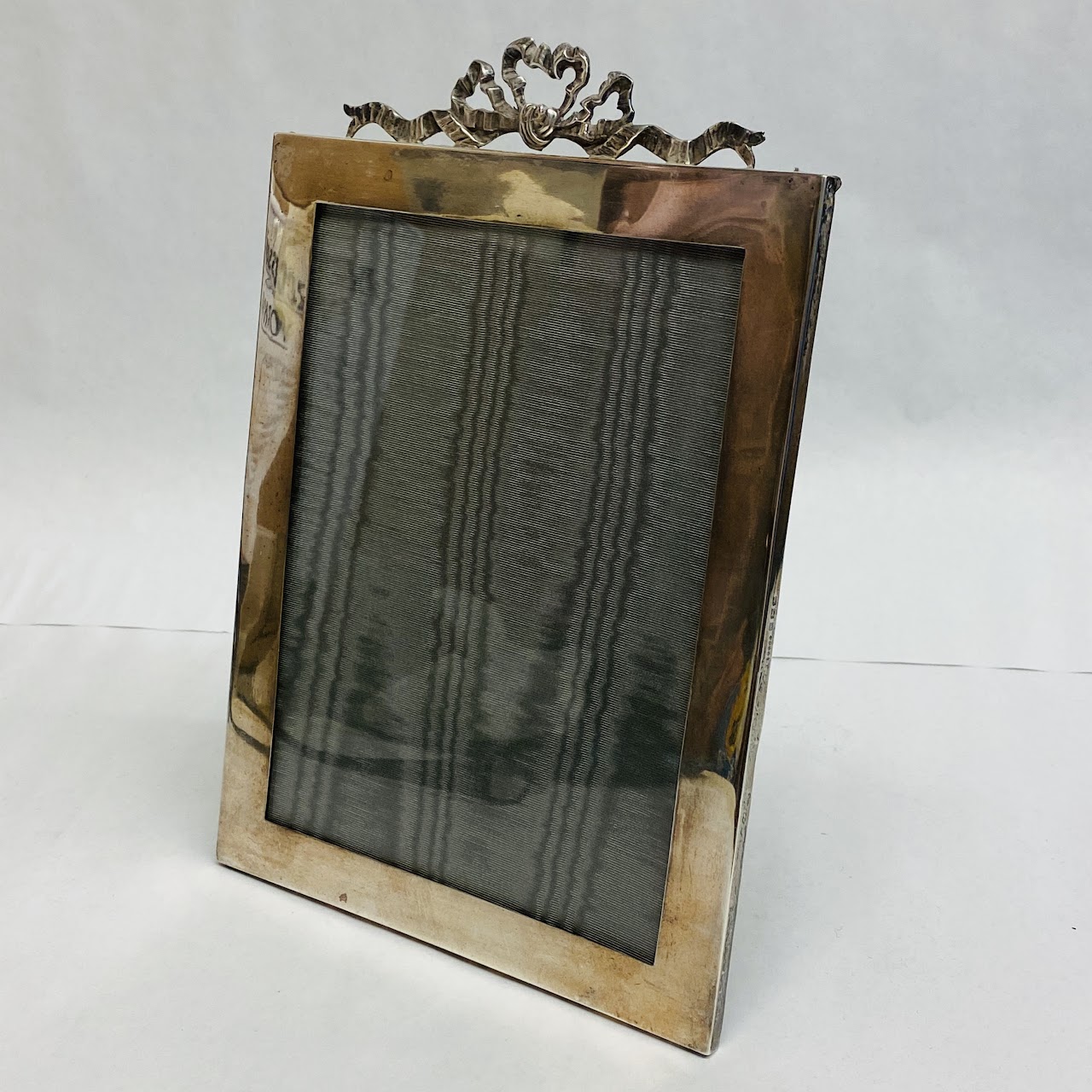 Sterling Silver Ribbon Picture Frame