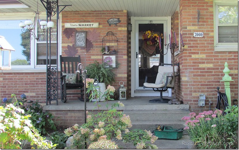 Showcasing the colors of a Fall Garden